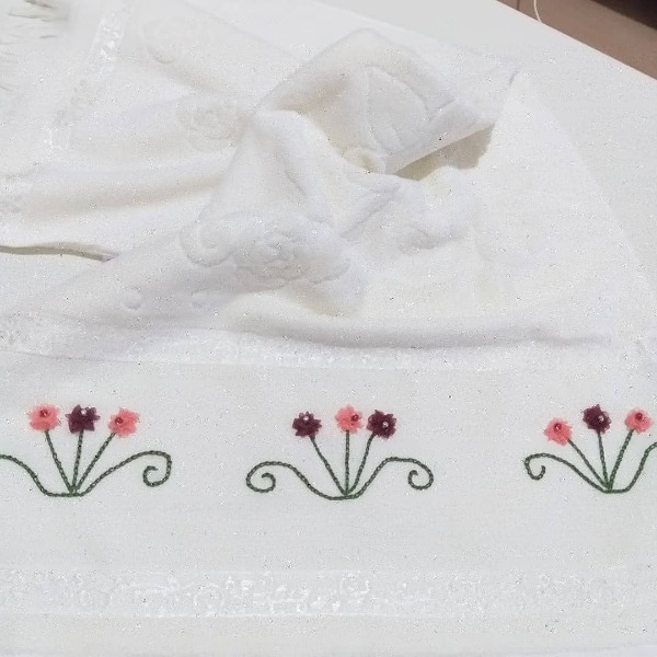 Puskullu etamin havlu sablonlari