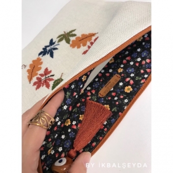 Sonbahar Kanaviçe Clutch Çanta