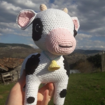 Amigurumi Sütaş Buzağı