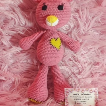 Amigurumi pembe ayı