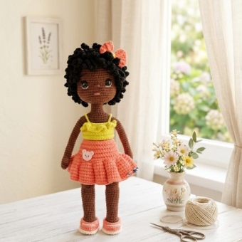 Amigurumi Esmeralda Bebek