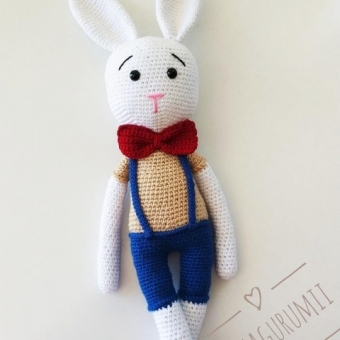 Amigurumi Papyonlu Tavşan