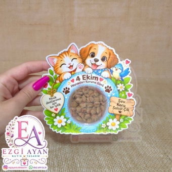 4 Ekim Hediyesi Kartlı ve Kutulu Kedi Maması