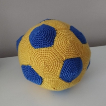 Amigurumi Futbol Topu